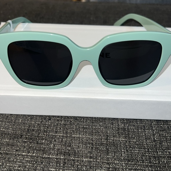 Celine Sunglasses - Picture 4 of 7